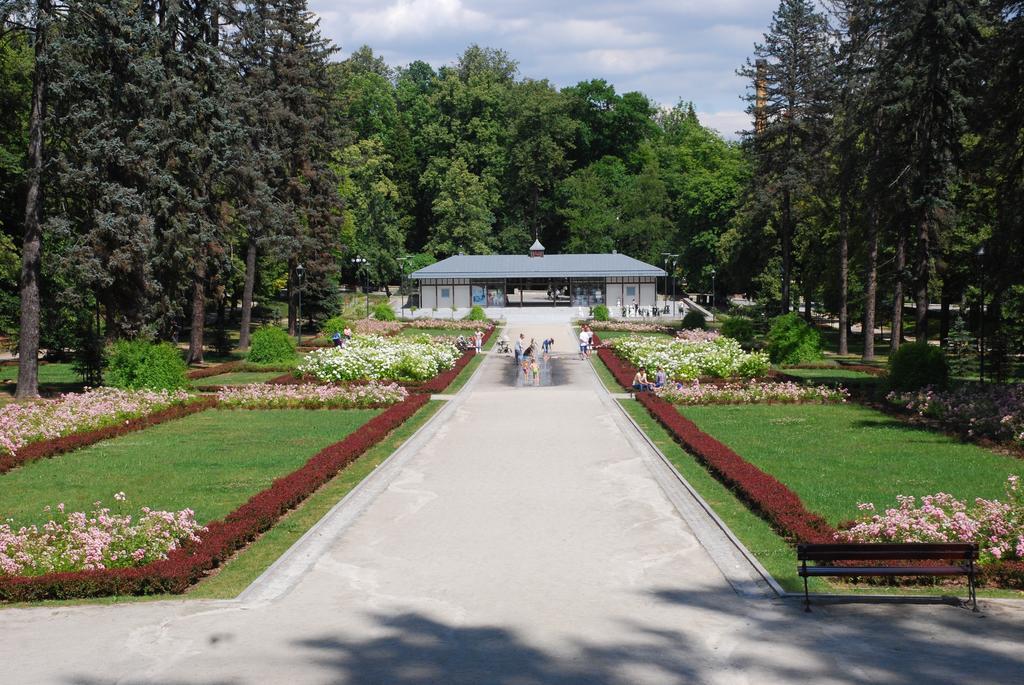 Apartament Parkowy W Polanicy Zdroj Polanica-Zdroj Bagian luar foto